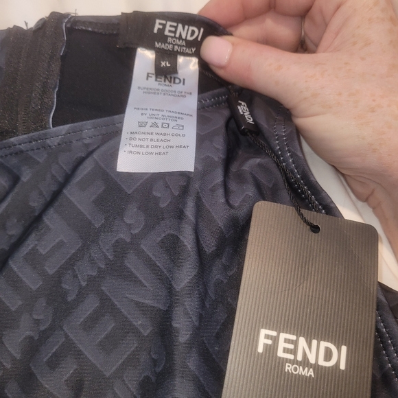 Skims/Fendi shorts romper size XL - Picture 2 of 5